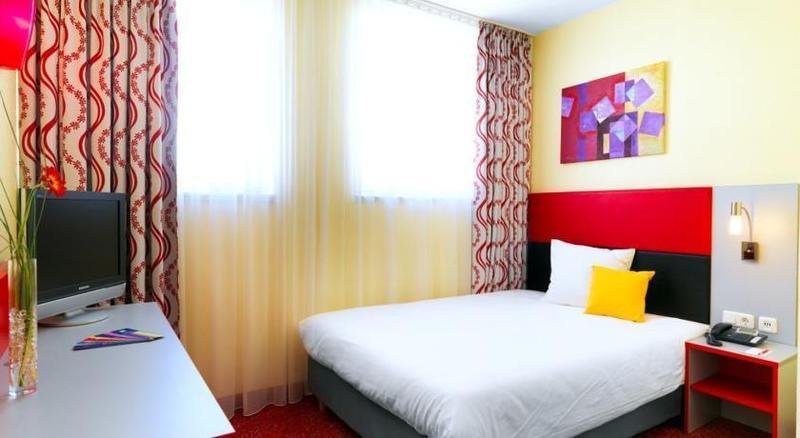 ibis Styles Berlin City Ost Exterior foto