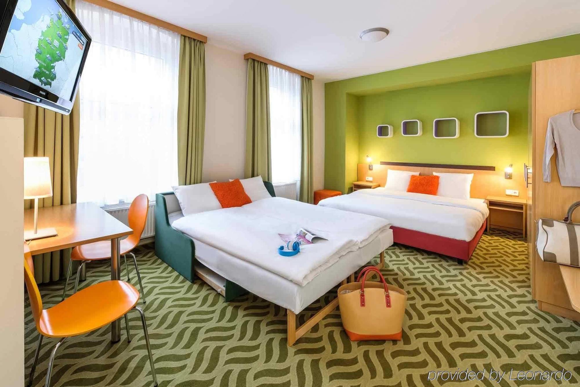 ibis Styles Berlin City Ost Exterior foto